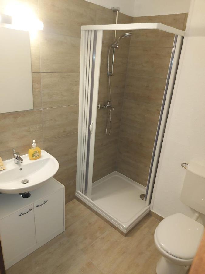 Steinhuebel Uni-Naehe Apartamento Homburg  Exterior foto